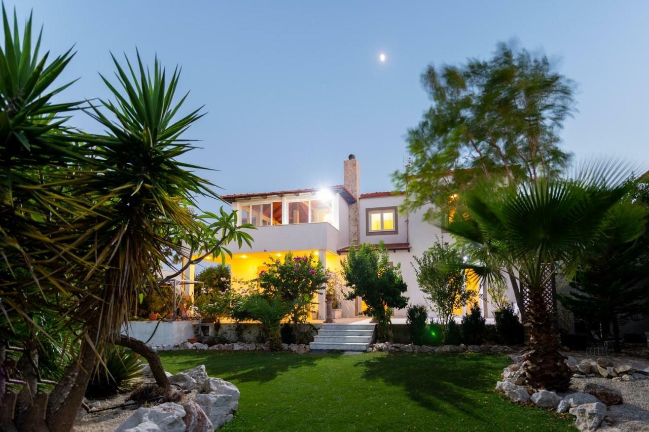 Nicole'S Garden Villa Kallithea  Bagian luar foto