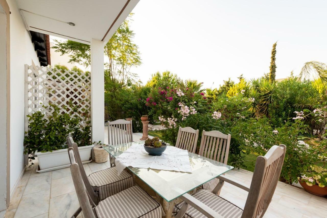 Nicole'S Garden Villa Kallithea  Bagian luar foto