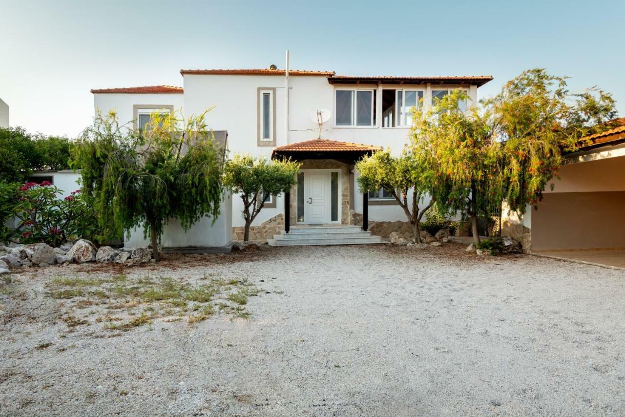 Nicole'S Garden Villa Kallithea  Bagian luar foto